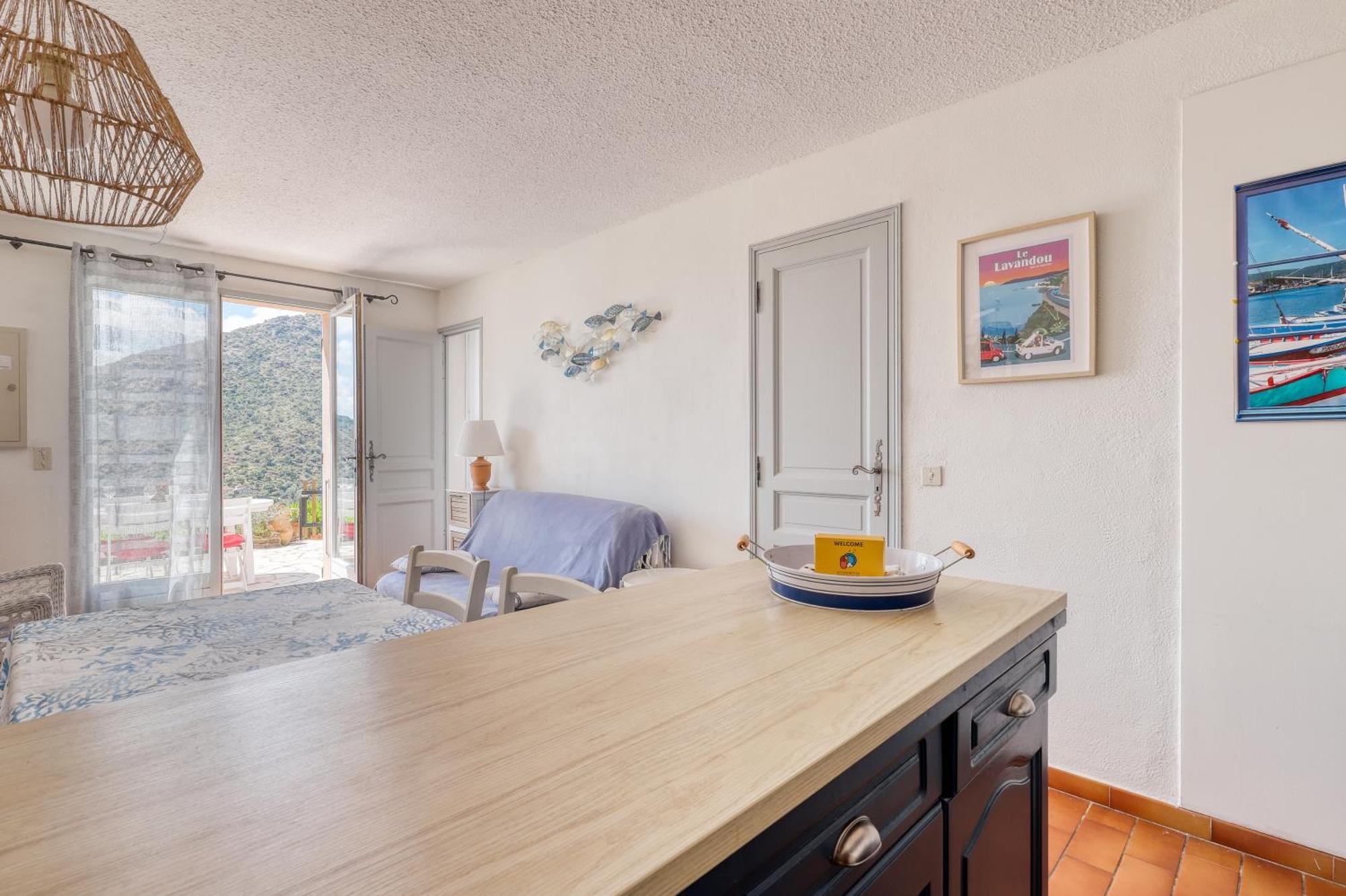Exceptional View In Saint-Clair For 4 People Apartment Le Lavandou Luaran gambar