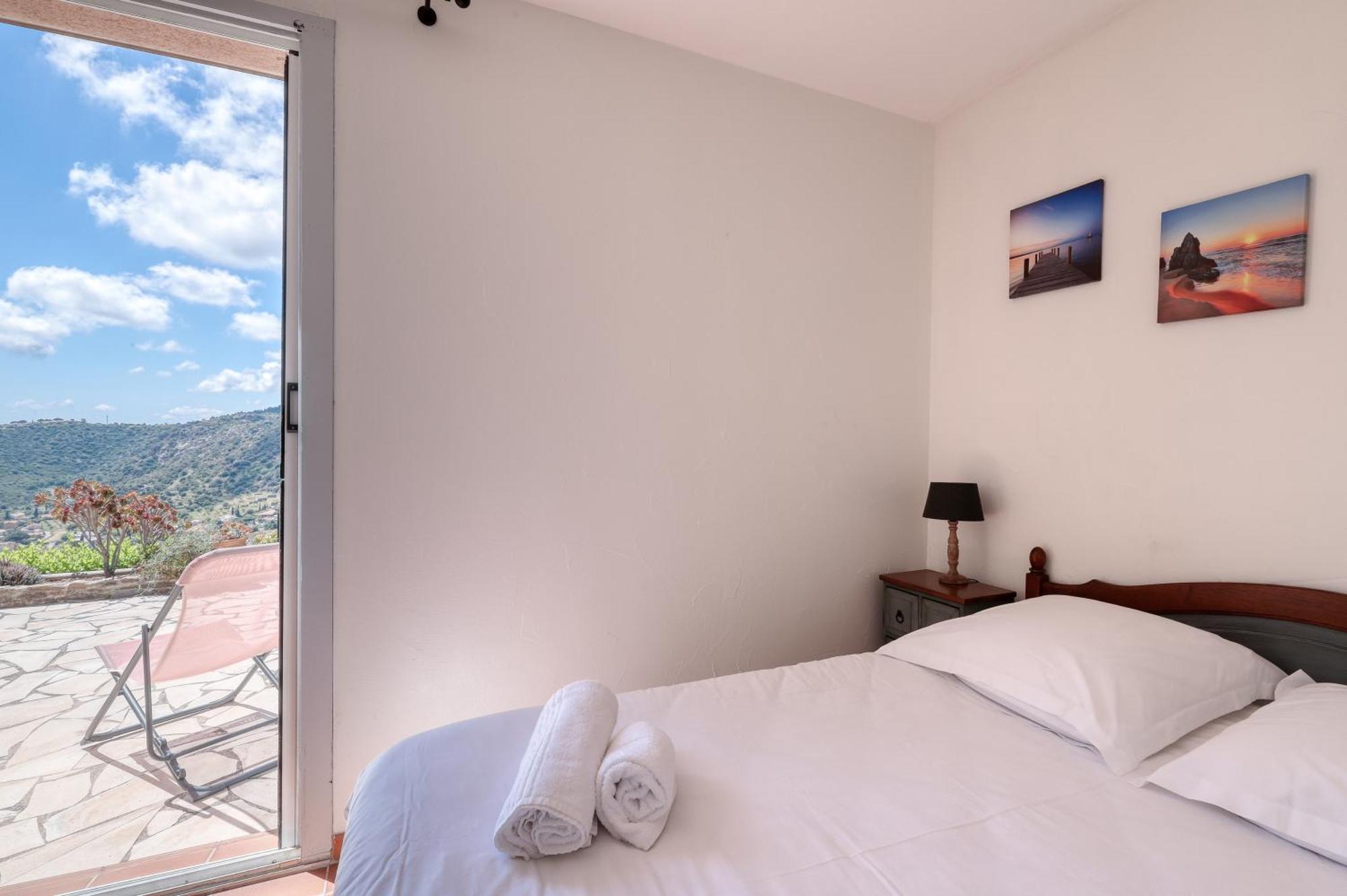 Exceptional View In Saint-Clair For 4 People Apartment Le Lavandou Luaran gambar