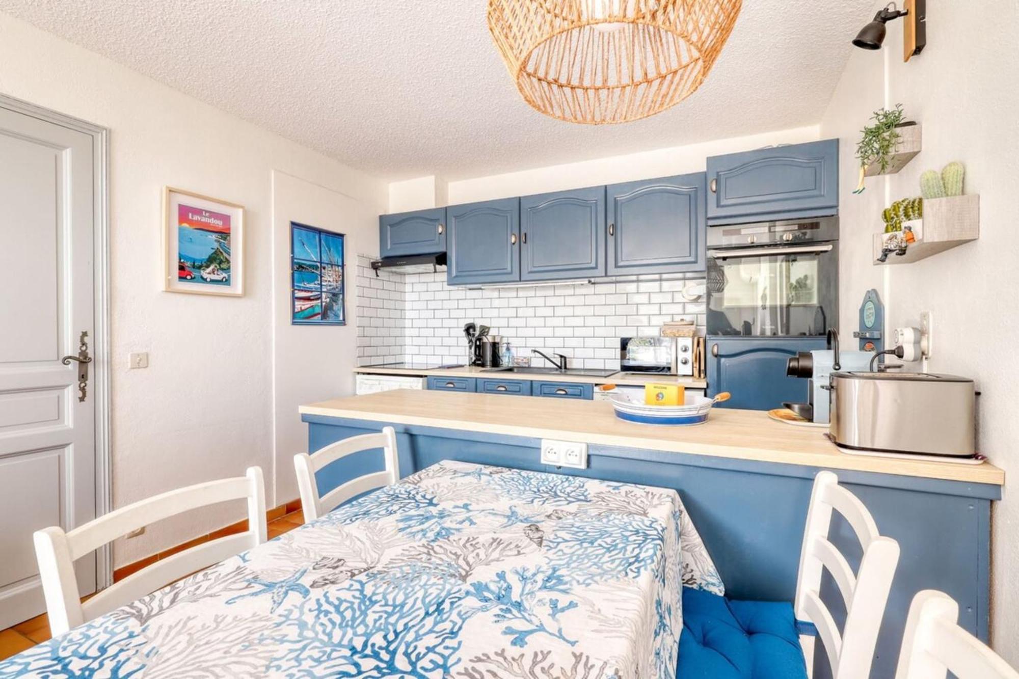 Exceptional View In Saint-Clair For 4 People Apartment Le Lavandou Luaran gambar